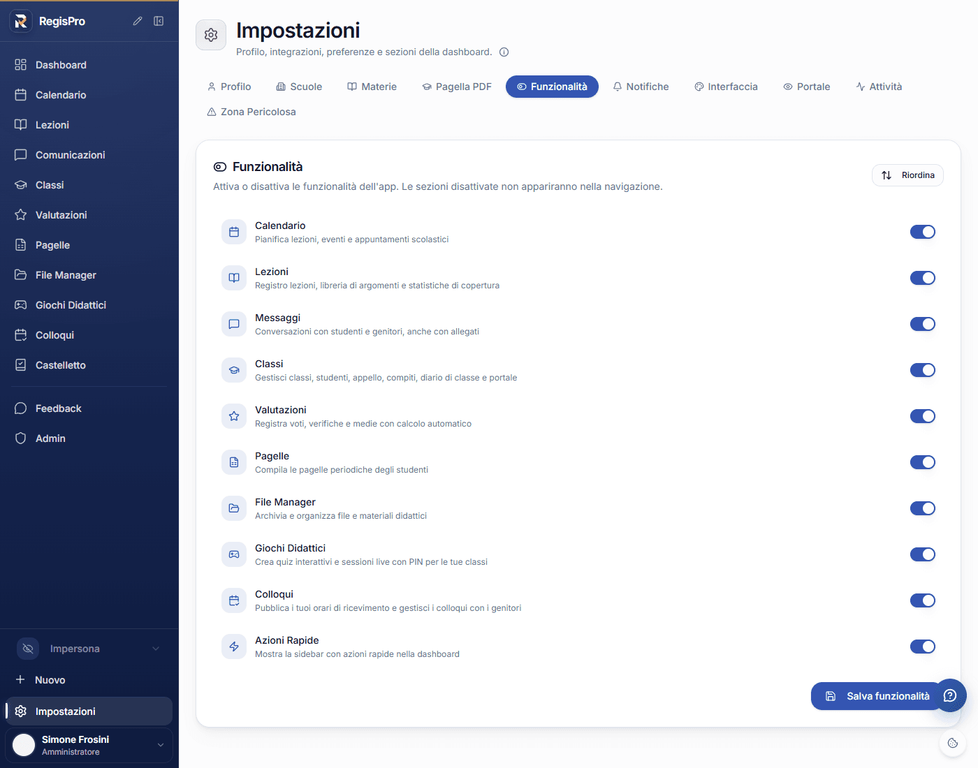 Tab Funzionalità con toggle per ogni sezione e bottone Riordina